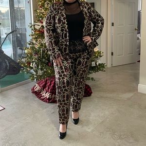 Leopard sequin pant suit